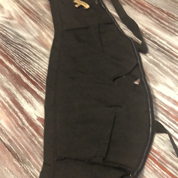 Gold label wow couture black crop top - Picture 4 of 10